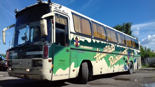 на фото: Автобус туристический MERCEDES BENZ O303